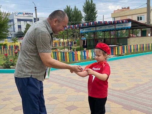 image 12 06 25 08 40 2