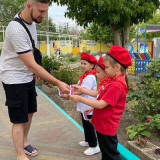 image-12-06-25-08-40-4