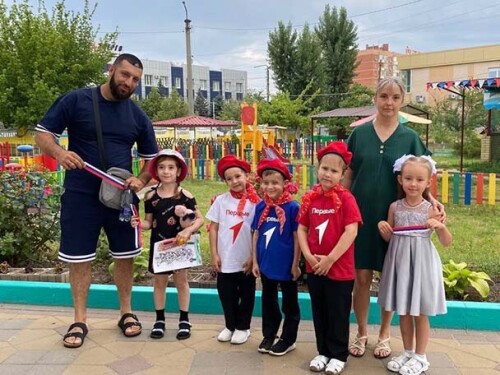 image 12 06 25 08 40