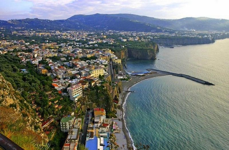 7.-SORRENTO.2025-09-06_012337.jpeg