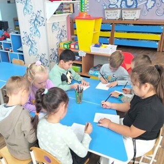 5402143387861251989_121