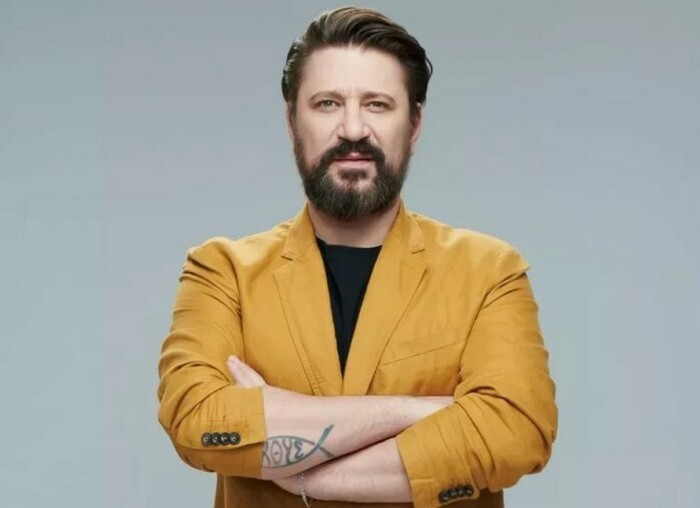6.-VIKTOR-LOGINOV--195-SANTIMETROV.2025-10-18_221353.jpeg